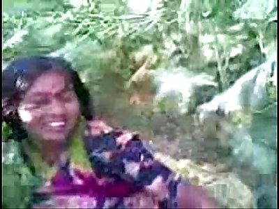 Desi village girl outdoor fucked by neighbor @ Leopard69Puma